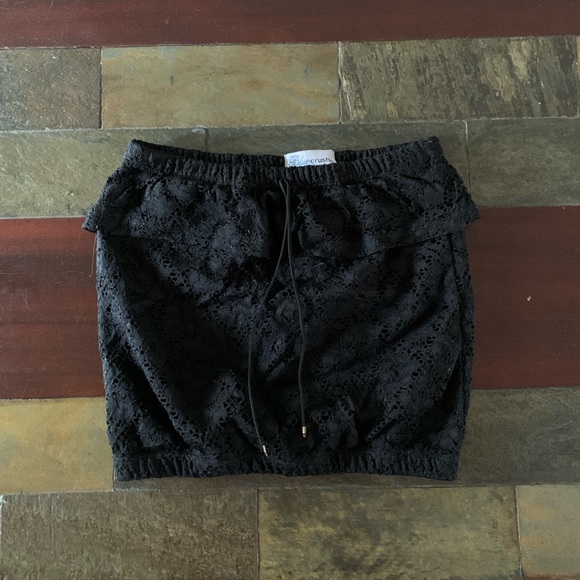 black lacey tube top - Picture 1 of 1